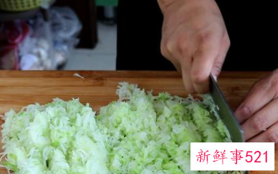 萝卜丸子的制作方法和配料