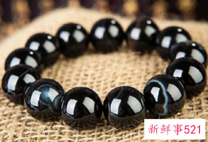 女人戴黑玛瑙的禁忌