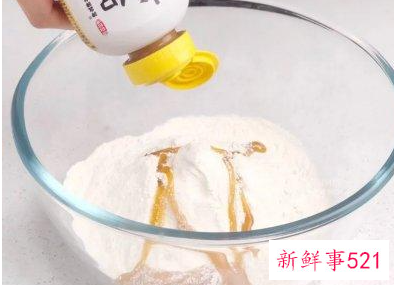 葱油饼做法与步骤