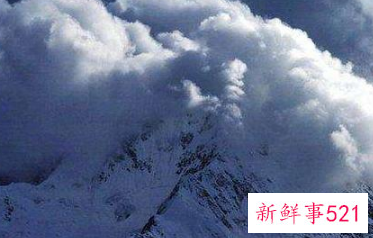 梦见雪崩自己躲过去了