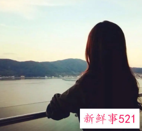 纯素颜女生给男生的感觉