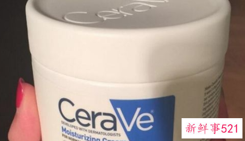 脸上很干燥起皮用什么护肤品