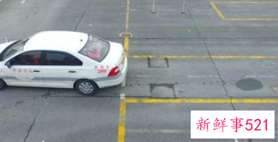 倒车入库看门把手