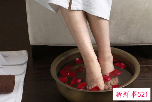 泡脚的最佳时间