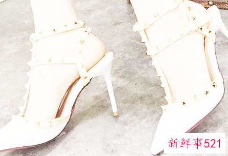 尖头高跟鞋搭配