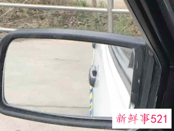 倒车入库看门把手