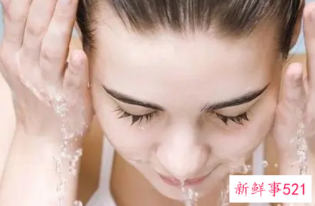 痘痘肌洗脸前先洗手