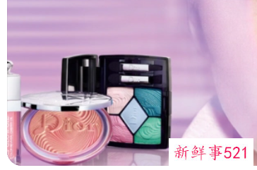 夏天化妆好还是不化妆好