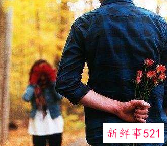 别人暗恋自己的表现