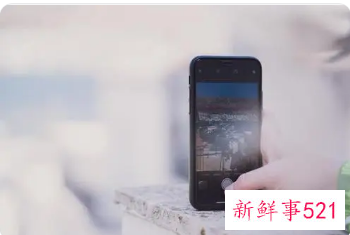 怎样拿手机拍照效果好