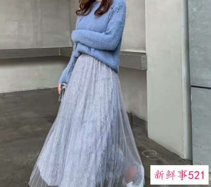 纱裙半身裙搭配什么上衣好看