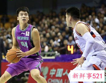 中国三人男篮奥运会名单出炉，胡金秋领衔