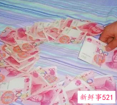 梦见自己赢钱在数钱