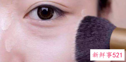 你真的会使用粉底吗