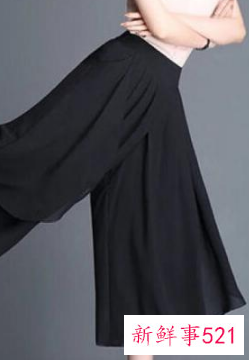 黑色阔腿裤搭配上衣图