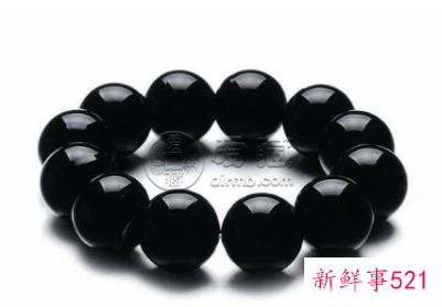 女人戴黑玛瑙的禁忌