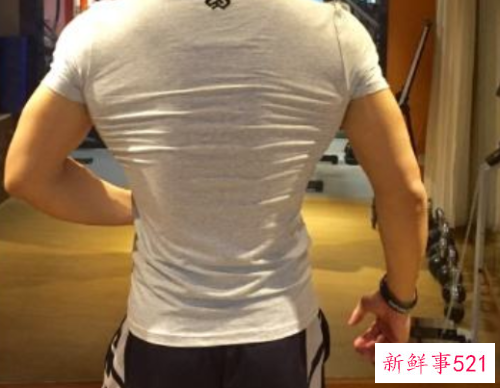 向往倒三角身材