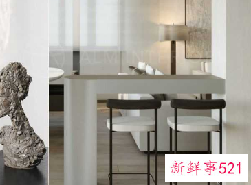 沙发和隔断之间应该放什么最合适