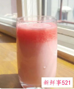水果牛奶榨汁搭配