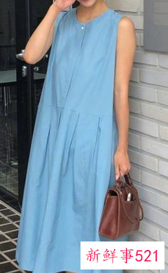 女生夏天简约穿搭