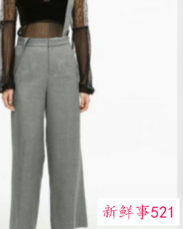 什么颜色穿出来显年轻