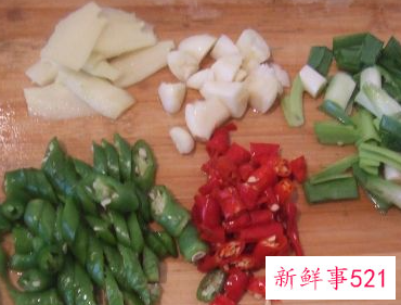 梭子蟹杂蔬煲家常做法