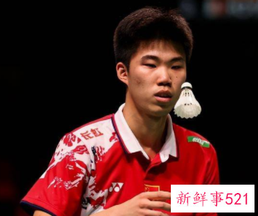 羽球亚锦赛翁泓阳挺进男单八强