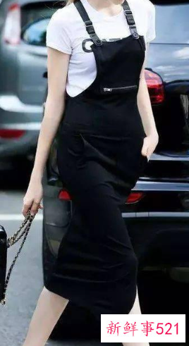 背带裙子怎么穿