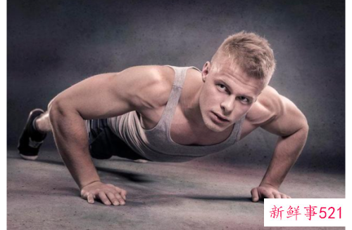 在家如何锻炼胸肌