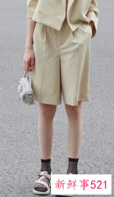 凉鞋如何搭配图片