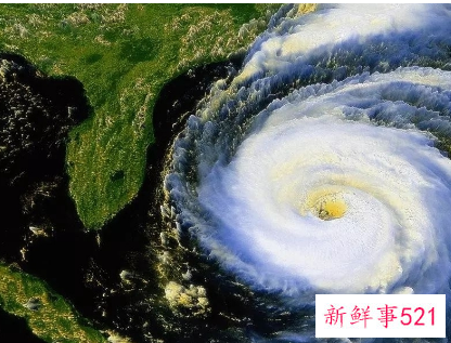 第9号台风卢碧生成