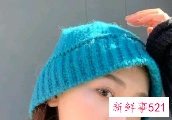 大饼脸戴什么帽子好看