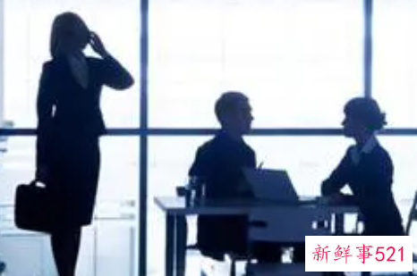 巧过职业危机秀出智慧