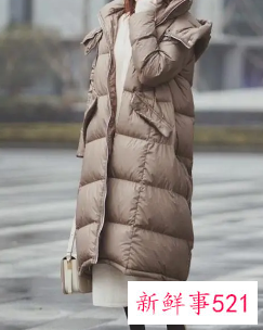 半身裙搭配什么羽绒服