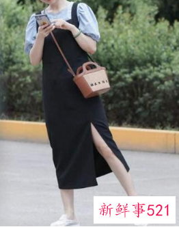 背带裙子怎么穿