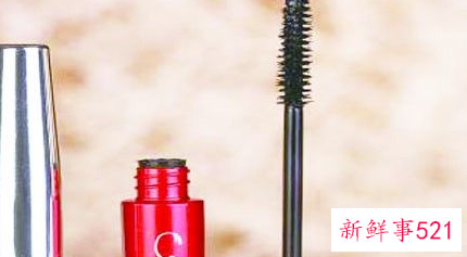 涂睫毛膏的正确方法