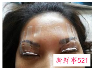 美瞳线是怎么做出来的