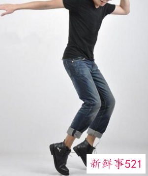 男士皮鞋搭配什么裤子好看图片