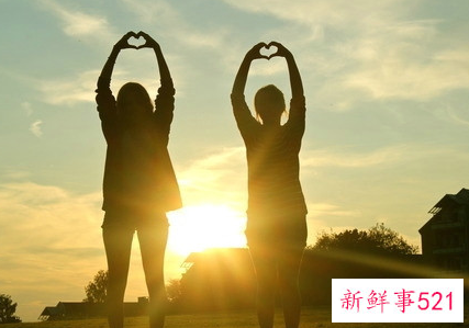 给你发666红包的男人