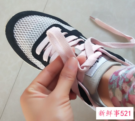 系鞋带方法初学