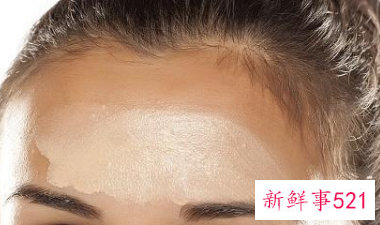 新手化淡妆的步骤和需要的化妆品