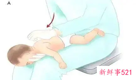 新生儿呛奶的护理原则