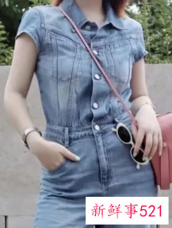 现在女孩穿什么衣服合适