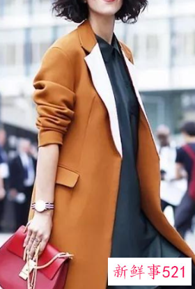 大衣买什么颜色才不过时