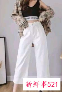 女士时尚短袖t恤穿搭