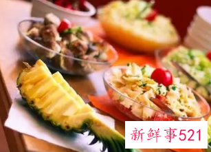 梦见偷吃食堂的东西