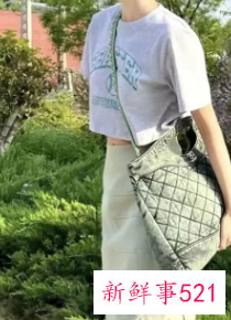 现在女孩穿什么衣服合适