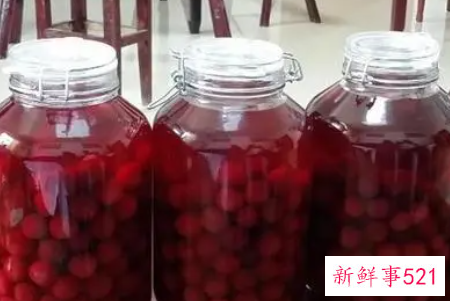 杨梅酒应该如何自制