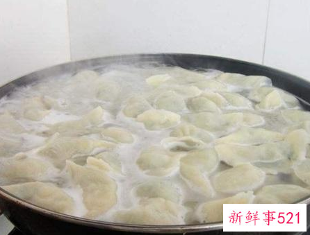下水饺用冷水还是热水好