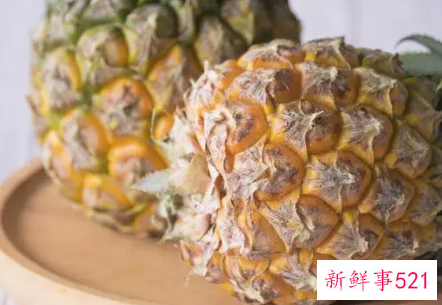 菠萝能放冰箱吗